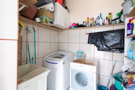 Casa à venda com 356m², 4 quartos e 2 vagasÁrea de Serviço