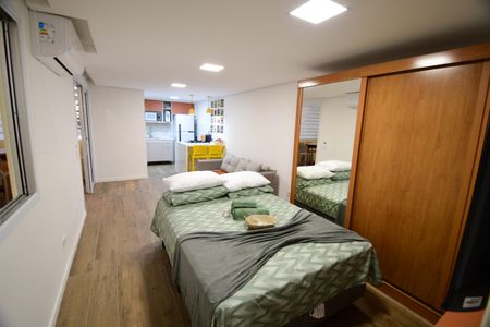 Quarto de kitnet/studio para alugar com 1 quarto, 40m² em Cambuí, Campinas