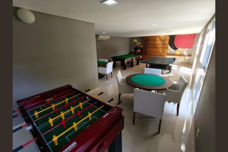 Apartamento à venda com 90m², 2 quartos e 2 vagas Apartamento à venda com 90m², 2 quartos e 2 vagasSala de Jogos