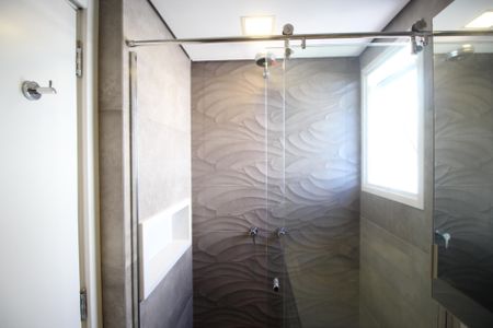 Apartamento à venda com 90m², 2 quartos e 2 vagasBanheiro da Suíte 1