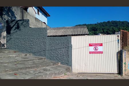 Casa para alugar com 80m², 2 quartos e 1 vaga Casa para alugar com 80m², 2 quartos e 1 vagaFachada