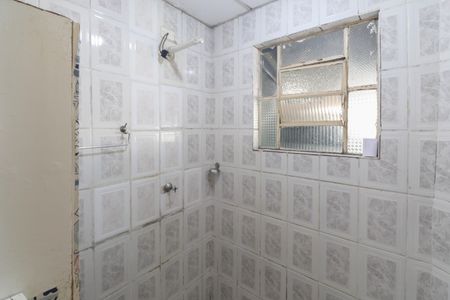 Casa para alugar com 80m², 2 quartos e 1 vaga Casa para alugar com 80m², 2 quartos e 1 vagaBanheiro