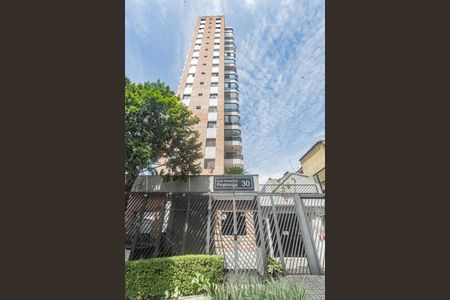 Apartamento para alugar com 85m², 2 quartos e 1 vaga Apartamento para alugar com 85m², 2 quartos e 1 vagaFachada