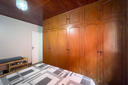 Casa à venda com 132m², 3 quartos e 2 vagasQuarto 2