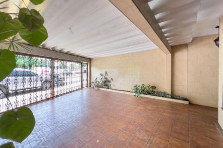Casa à venda com 132m², 3 quartos e 2 vagasGaragem