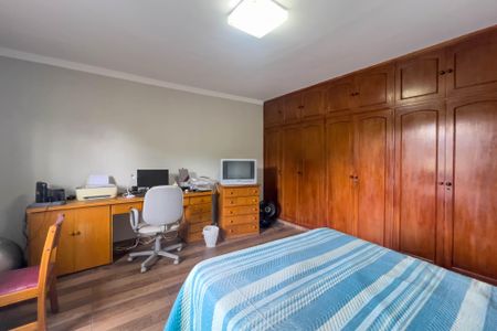Casa à venda com 132m², 3 quartos e 2 vagasQuarto 1