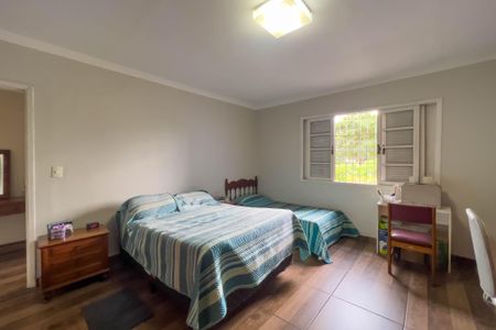 Casa à venda com 132m², 3 quartos e 2 vagasQuarto 1