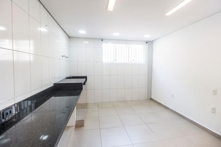 Casa para alugar com 230m², 2 quartos e 1 vaga Casa para alugar com 230m², 2 quartos e 1 vagaÁrea de Serviço