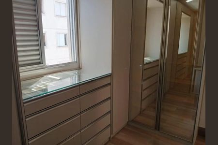 Apartamento para alugar com 55m², 2 quartos e 2 vagas