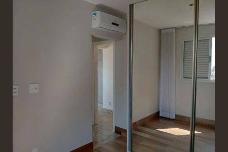 Apartamento para alugar com 55m², 2 quartos e 2 vagas