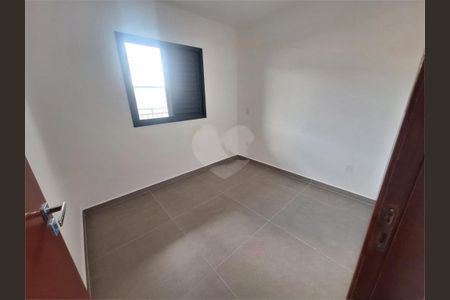 Casa à venda com 2 quartos, 33m² em Vila Constança, São Paulo