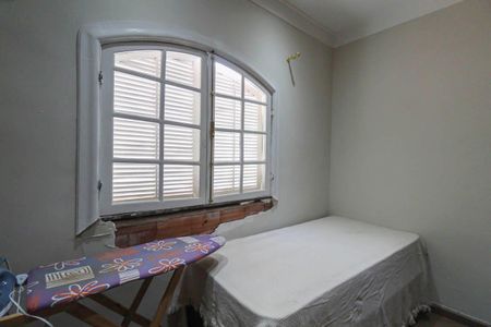 Casa para alugar com 500m², 3 quartos e 2 vagas Casa para alugar com 500m², 3 quartos e 2 vagasQuarto