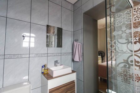 Casa para alugar com 500m², 3 quartos e 2 vagas Casa para alugar com 500m², 3 quartos e 2 vagasBanheiro da Suíte 2