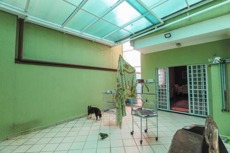 Casa para alugar com 500m², 3 quartos e 2 vagas