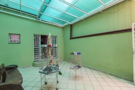 Casa para alugar com 500m², 3 quartos e 2 vagas
