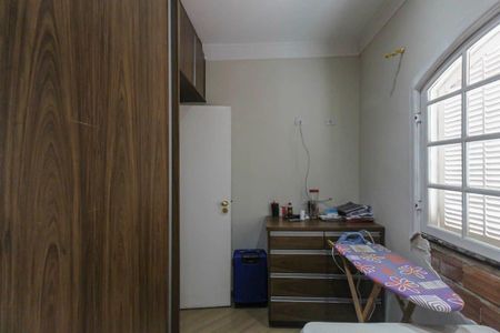 Casa para alugar com 500m², 3 quartos e 2 vagas Casa para alugar com 500m², 3 quartos e 2 vagasQuarto