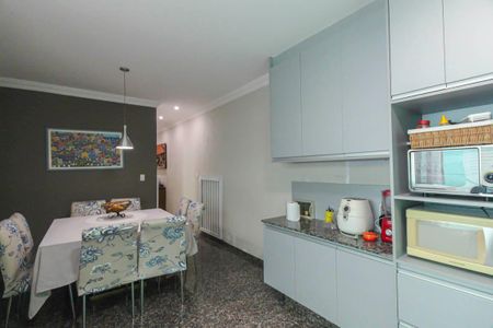 Casa para alugar com 500m², 3 quartos e 2 vagas Casa para alugar com 500m², 3 quartos e 2 vagasCozinha