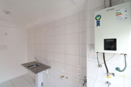 Apartamento para alugar com 44m², 2 quartos e sem vaga Cozinha e Área de serviço 