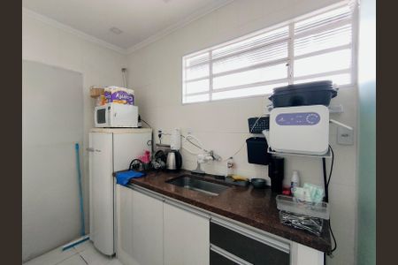 Casa à venda com 128m², 2 quartos e 1 vaga Casa à venda com 128m², 2 quartos e 1 vagaCozinha