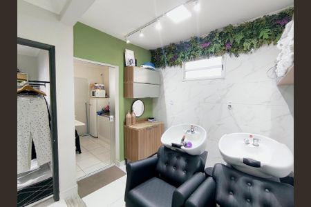 Casa à venda com 128m², 2 quartos e 1 vaga Casa à venda com 128m², 2 quartos e 1 vagaSala de Jantar