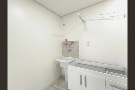 Casa à venda com 128m², 2 quartos e 1 vaga Casa à venda com 128m², 2 quartos e 1 vagaÁrea de Serviço