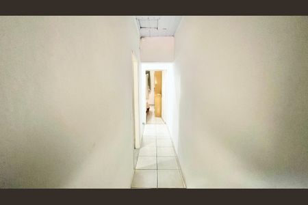 Casa à venda com 110m², 3 quartos e 1 vagaCorredor