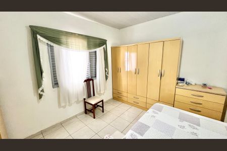 Casa à venda com 110m², 3 quartos e 1 vagaQuarto 2