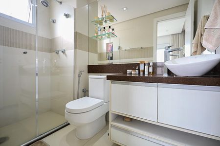 Apartamento à venda com 107m², 3 quartos e 2 vagasBanheiro Suíte 