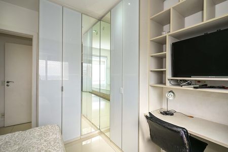 Apartamento à venda com 107m², 3 quartos e 2 vagasQuarto 1