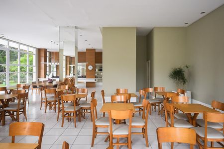 Apartamento à venda com 107m², 3 quartos e 2 vagas Apartamento à venda com 107m², 3 quartos e 2 vagasSalão de Festa