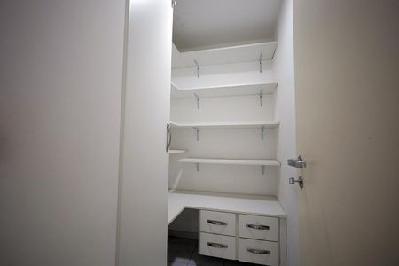 Apartamento à venda com 123m², 3 quartos e 2 vagasDispensa