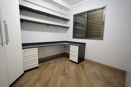 Apartamento à venda com 123m², 3 quartos e 2 vagasQuarto Suíte 2
