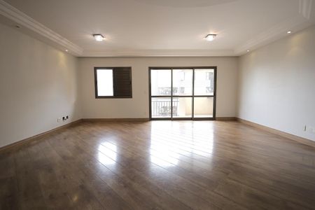 Apartamento à venda com 123m², 3 quartos e 2 vagasSala