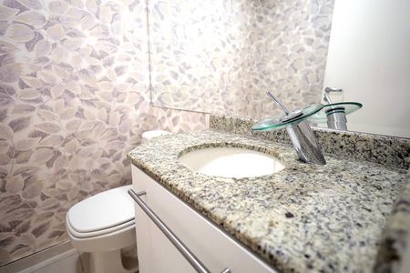 Apartamento à venda com 123m², 3 quartos e 2 vagasBanheiro