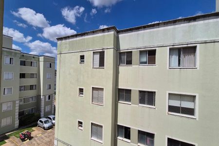 Apartamento à venda com 46m², 2 quartos e 1 vagaVista da Área de Serviço 