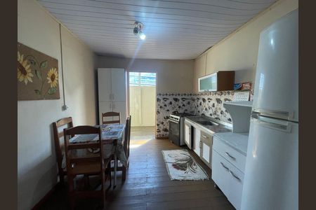 Casa para alugar com 100m², 2 quartos e 1 vaga