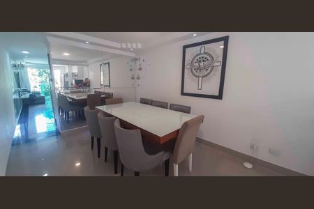 Casa à venda com 155m², 3 quartos e 2 vagas