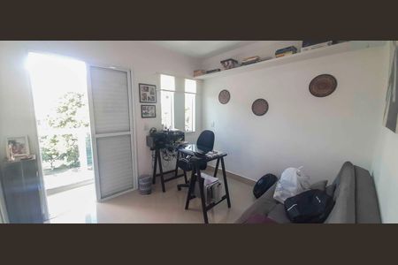 Casa à venda com 155m², 3 quartos e 2 vagas Casa à venda com 155m², 3 quartos e 2 vagasSuíte 3