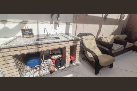 Casa à venda com 155m², 3 quartos e 2 vagas