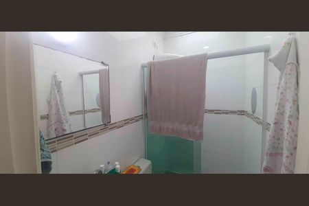 Casa à venda com 155m², 3 quartos e 2 vagas Casa à venda com 155m², 3 quartos e 2 vagasBanheiro da Suíte