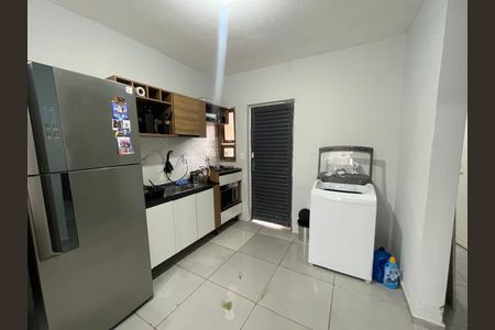 Casa para alugar com 80m², 3 quartos e 1 vaga