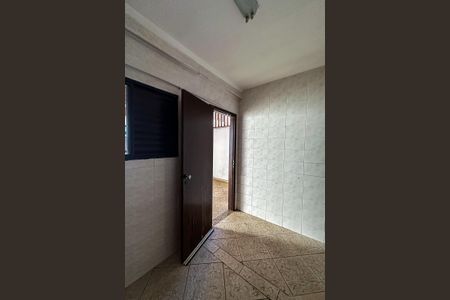 Casa à venda com 186m², 3 quartos e 2 vagasQuarto de Serviço