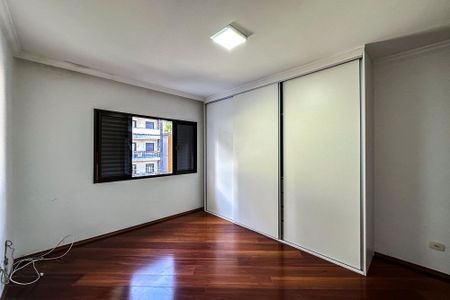 Casa à venda com 186m², 3 quartos e 2 vagasSuíte 1