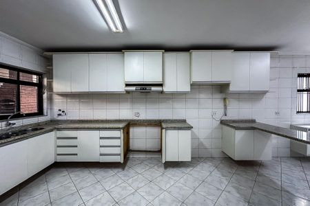 Casa à venda com 186m², 3 quartos e 2 vagasCozinha
