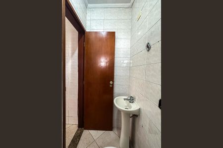 Casa à venda com 186m², 3 quartos e 2 vagasBanheiro de serviço