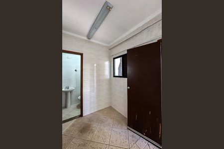 Casa à venda com 186m², 3 quartos e 2 vagasQuarto de Serviço