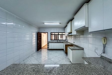 Casa à venda com 186m², 3 quartos e 2 vagasCozinha