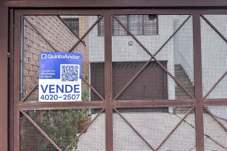 Casa à venda com 186m², 3 quartos e 2 vagasPlaca