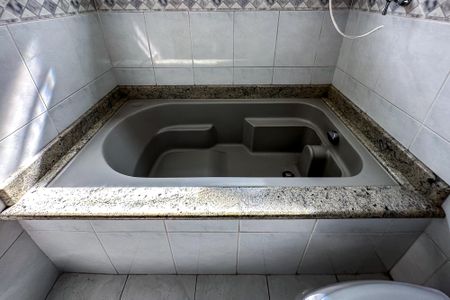 Casa à venda com 186m², 3 quartos e 2 vagasBanheiro da Suíte 3