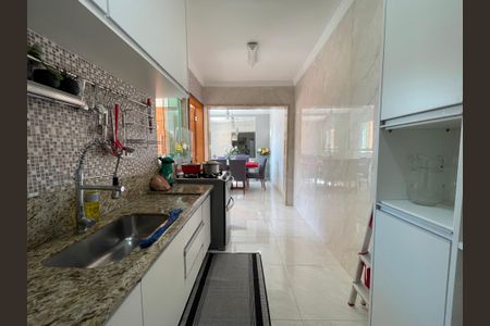 Casa à venda com 100m², 2 quartos e 1 vagaCozinha